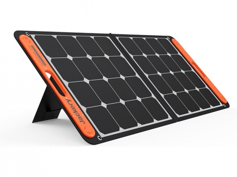 ihocon: Jackery SolarSaga 100W Portable Solar Panel - for Explorer 240/300/500/1000/1500 Power Stations, Foldable Solar Cell Solar Charger with USB Outputs for Phones (Can't Charge Explorer 440/ PowerPro) 便攜式太陽能板 