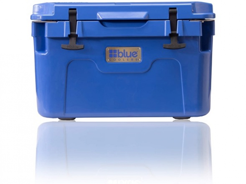 ihocon: Blue Coolers Companion Cooler – 30 Quart Roto-Molded Ice Cooler 保冷箱, 可保存冰塊長達10天