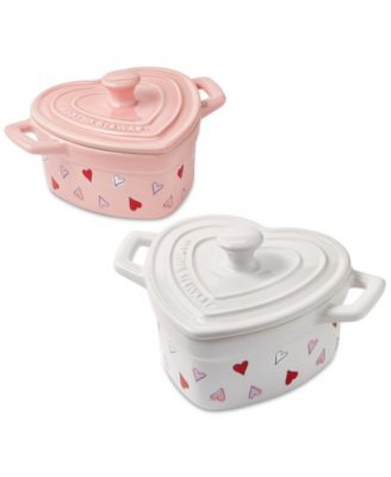 ihocon: Martha Stewart Collection Heart Cocottes, Set of 2 心型陶磁鍋