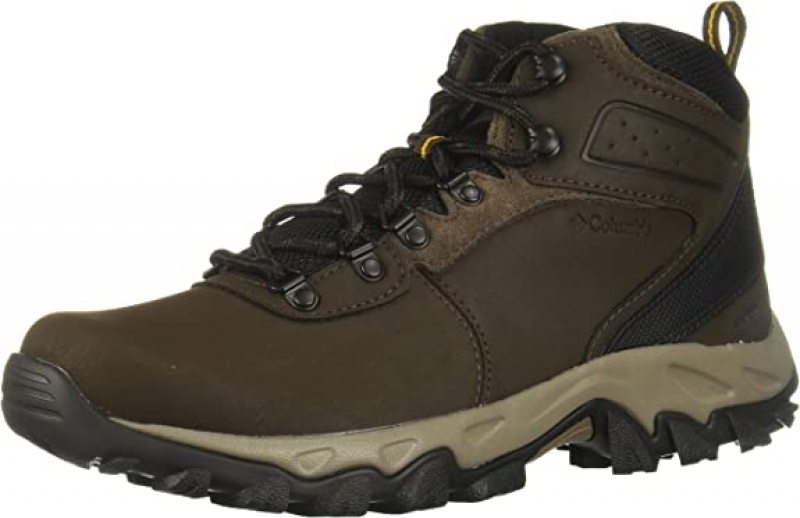 ihocon: Columbia Men's Newton Ridge Plus II Waterproof Hiking Boot Shoe  男士防水登山靴