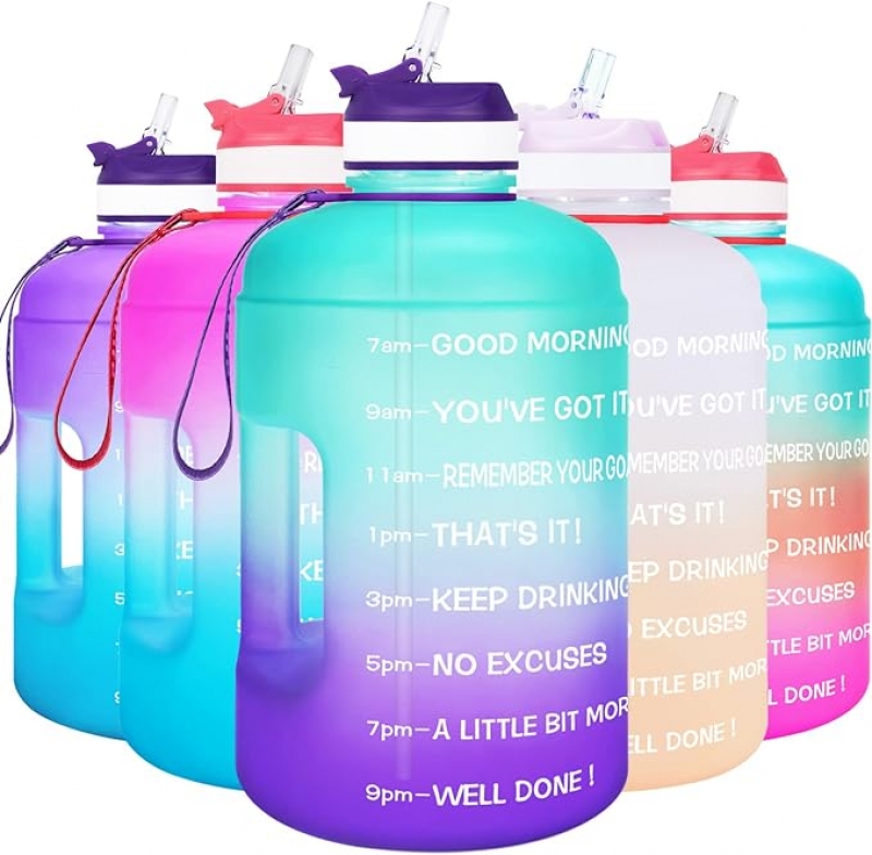 ihocon: BuildLife 1 Gallon Water Bottle with Time Marker and Straw  1 加仑时间标记吸管水瓶
