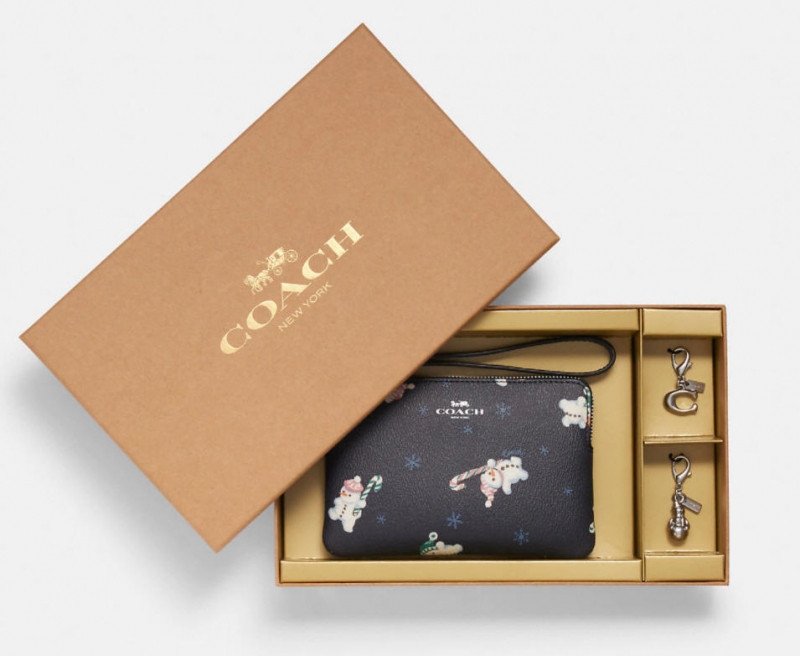 ihocon: Boxed Corner Zip Wristlet With Snowman Print 雪人圖案手腕包